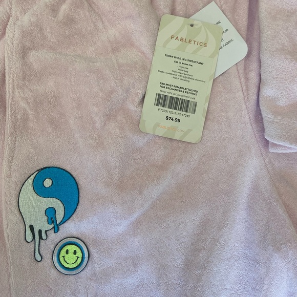 NWT fabletics terry cloth set - Picture 3 of 3